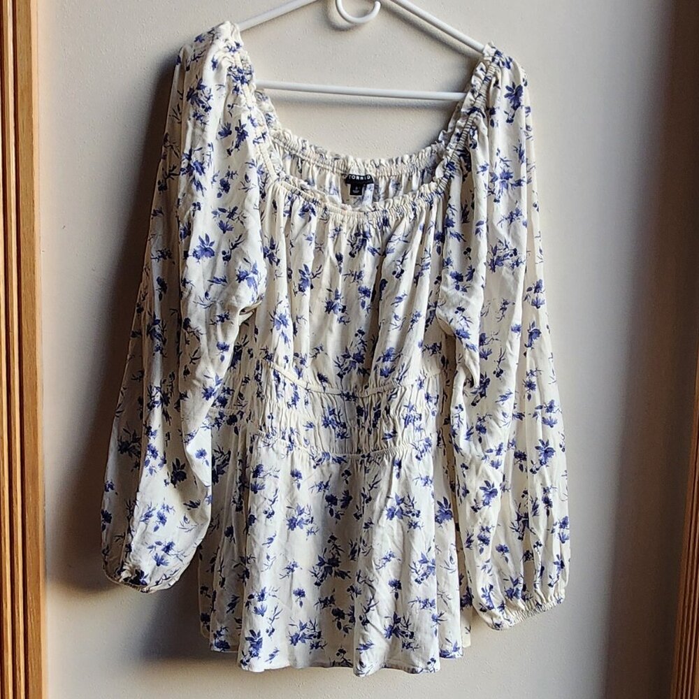Torrid White and Blue Floral Blouse